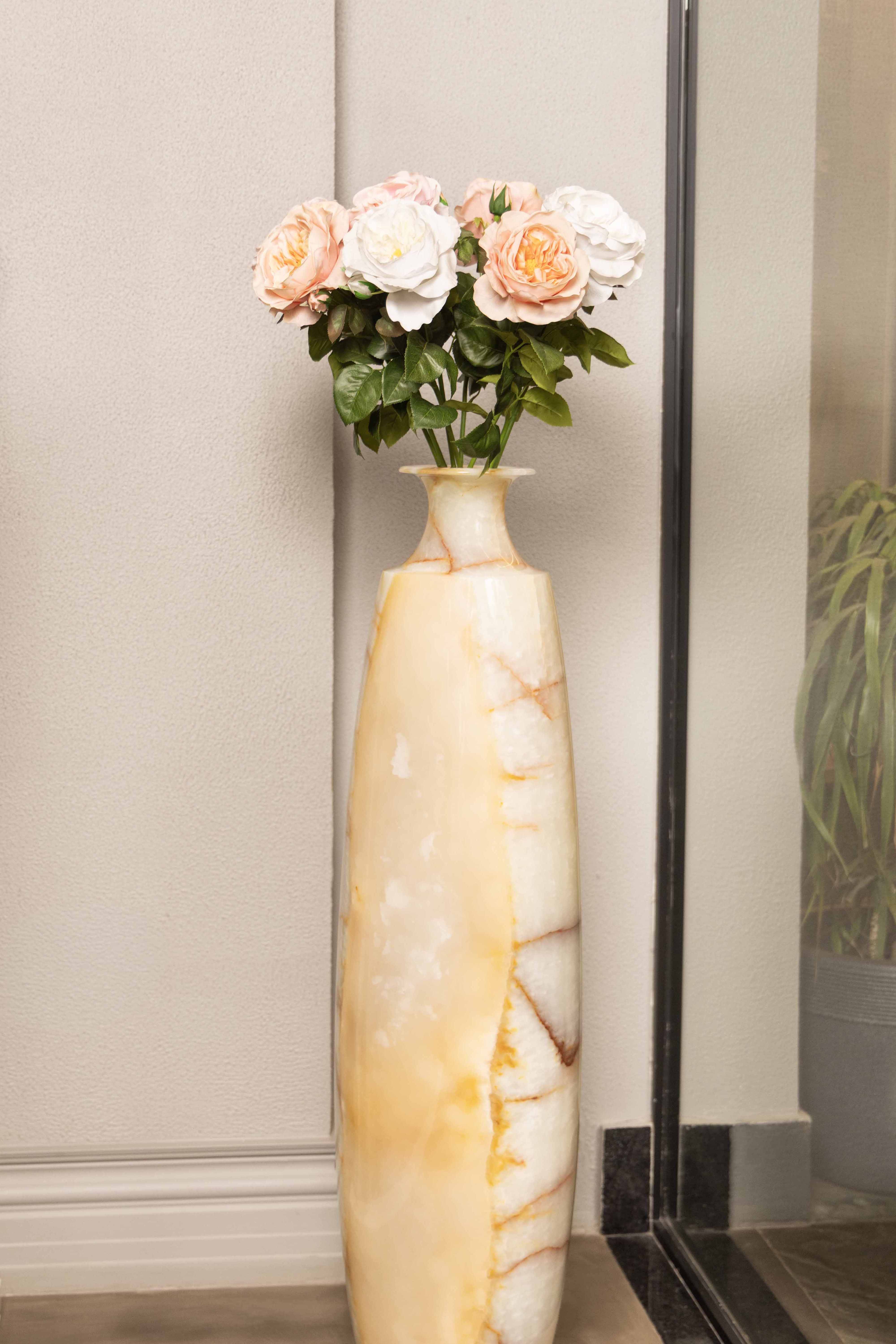 Honey Dune Vase