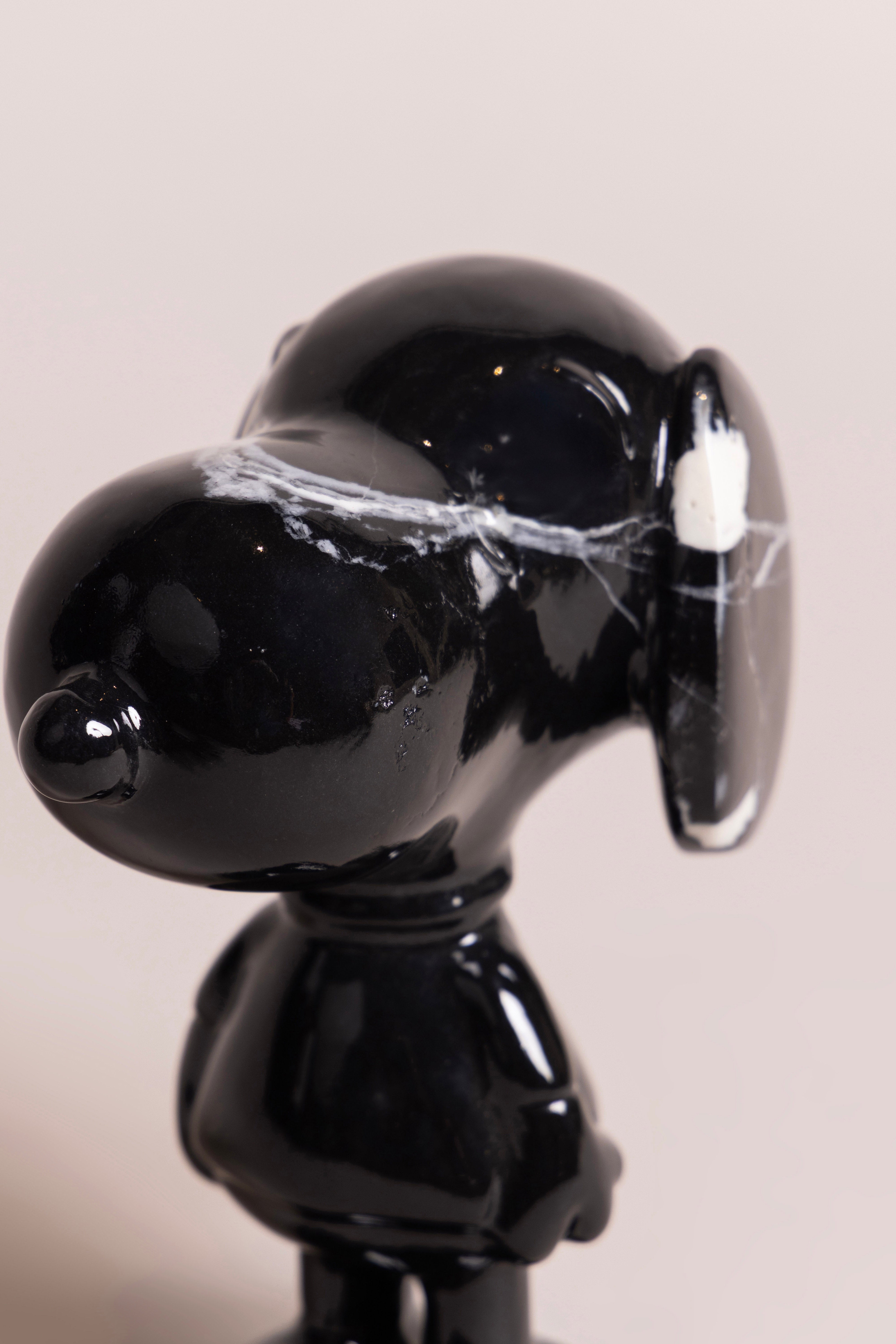 Loyal Muse Dog (Black)