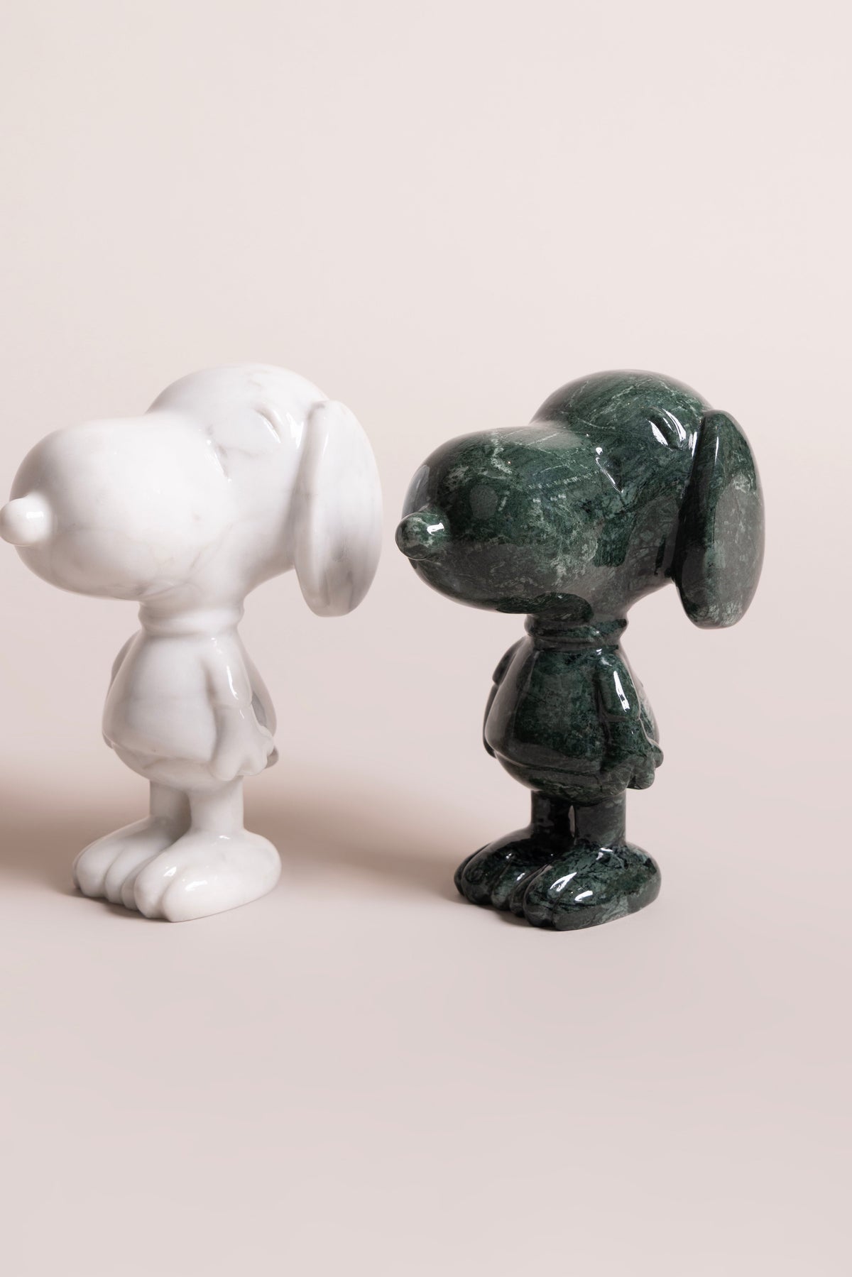 Loyal Muse Dog (White)