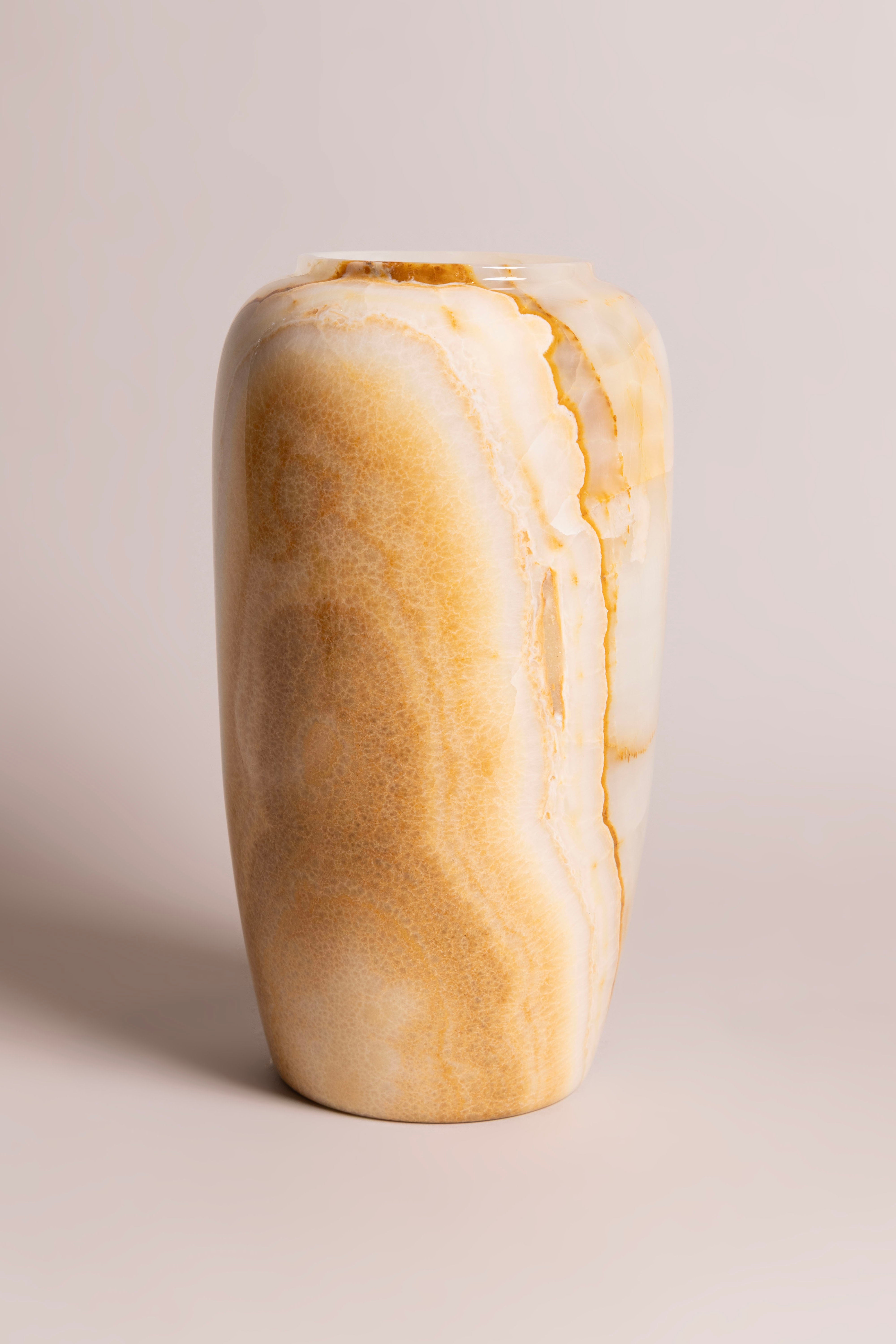 Ripple Onyx Vase (M)