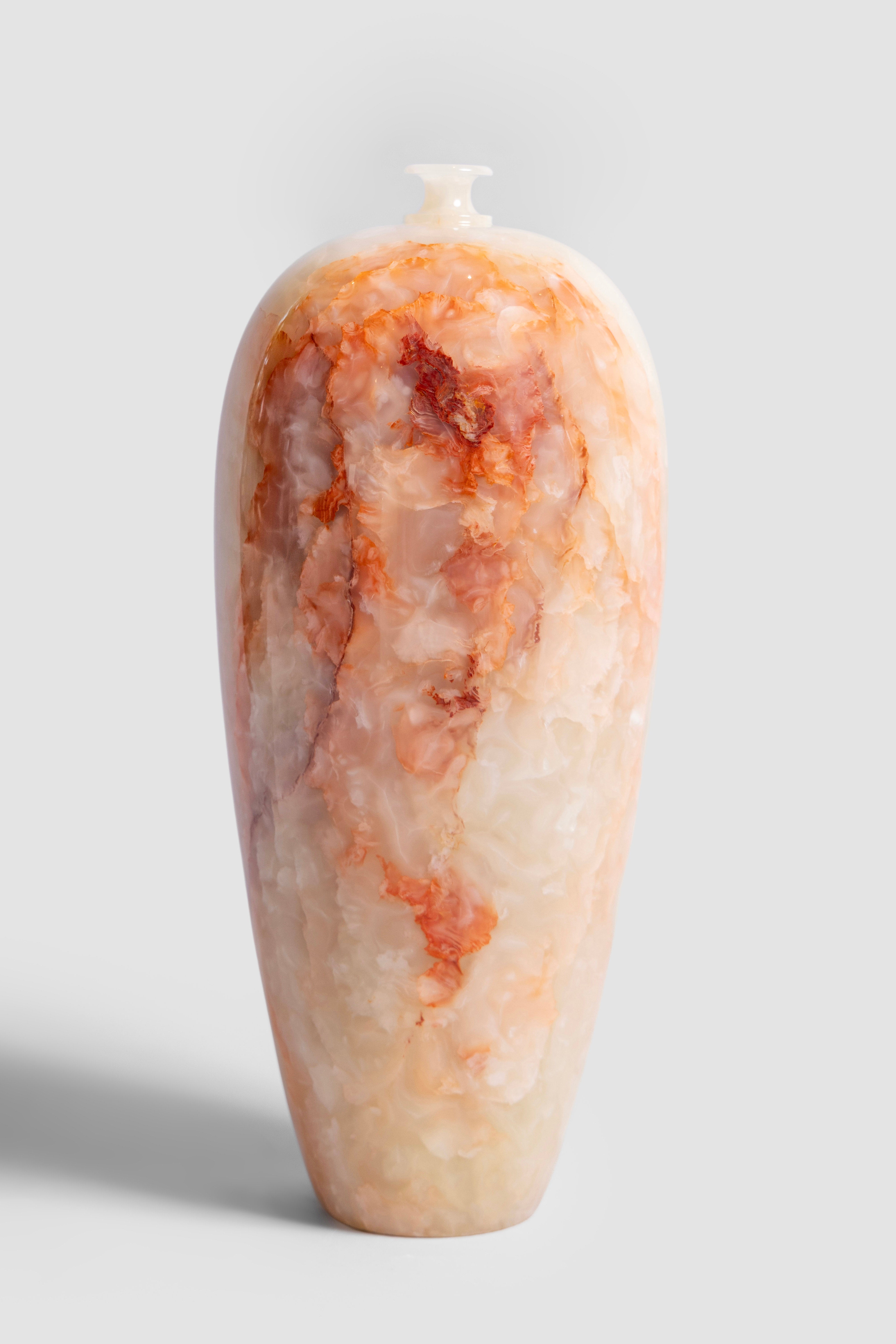 Flamecrest Onyx Vase