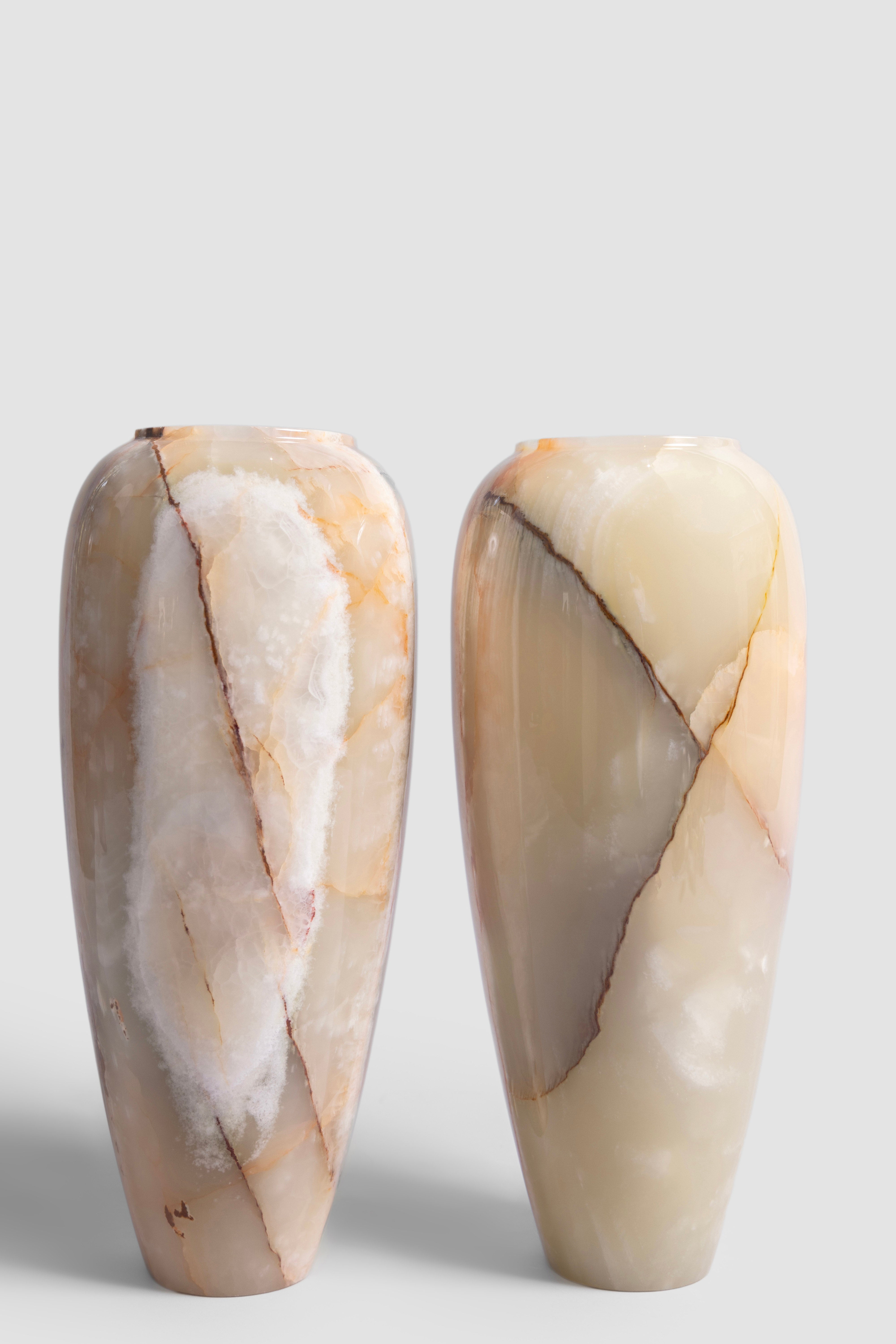 Ivory Sage Onyx Vase (L)