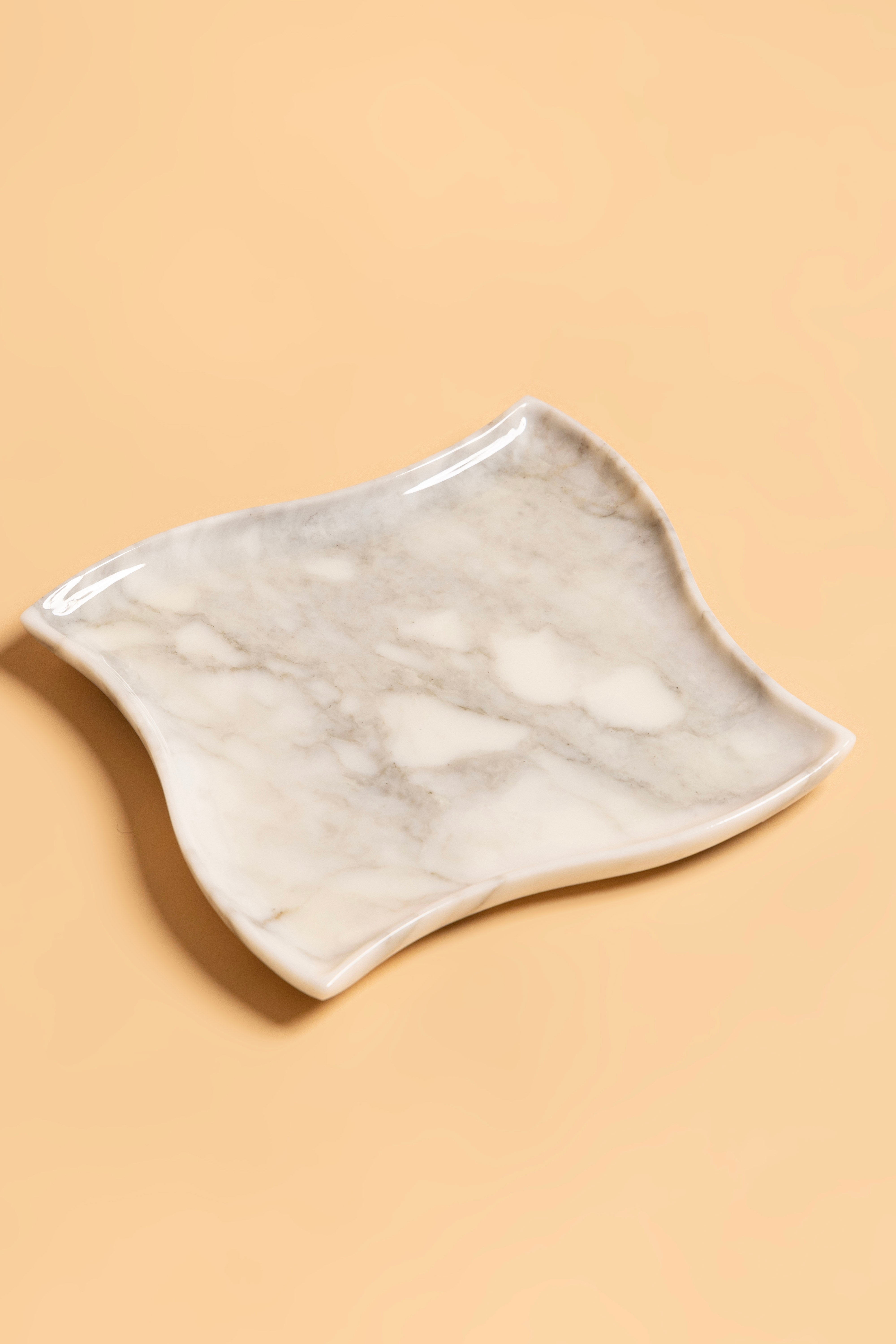 Ripple Plate