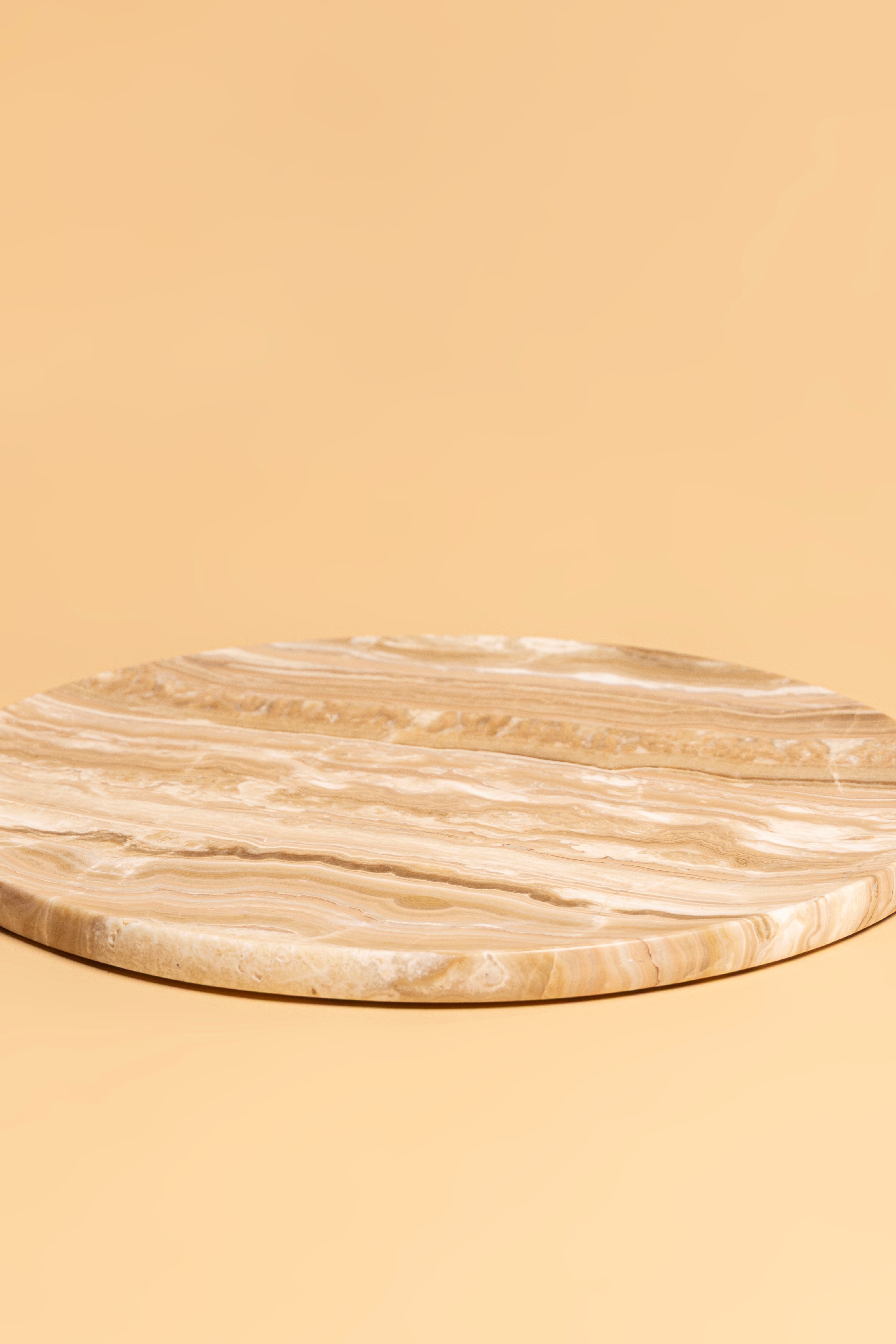 Onyx Swirl Cheeseboard