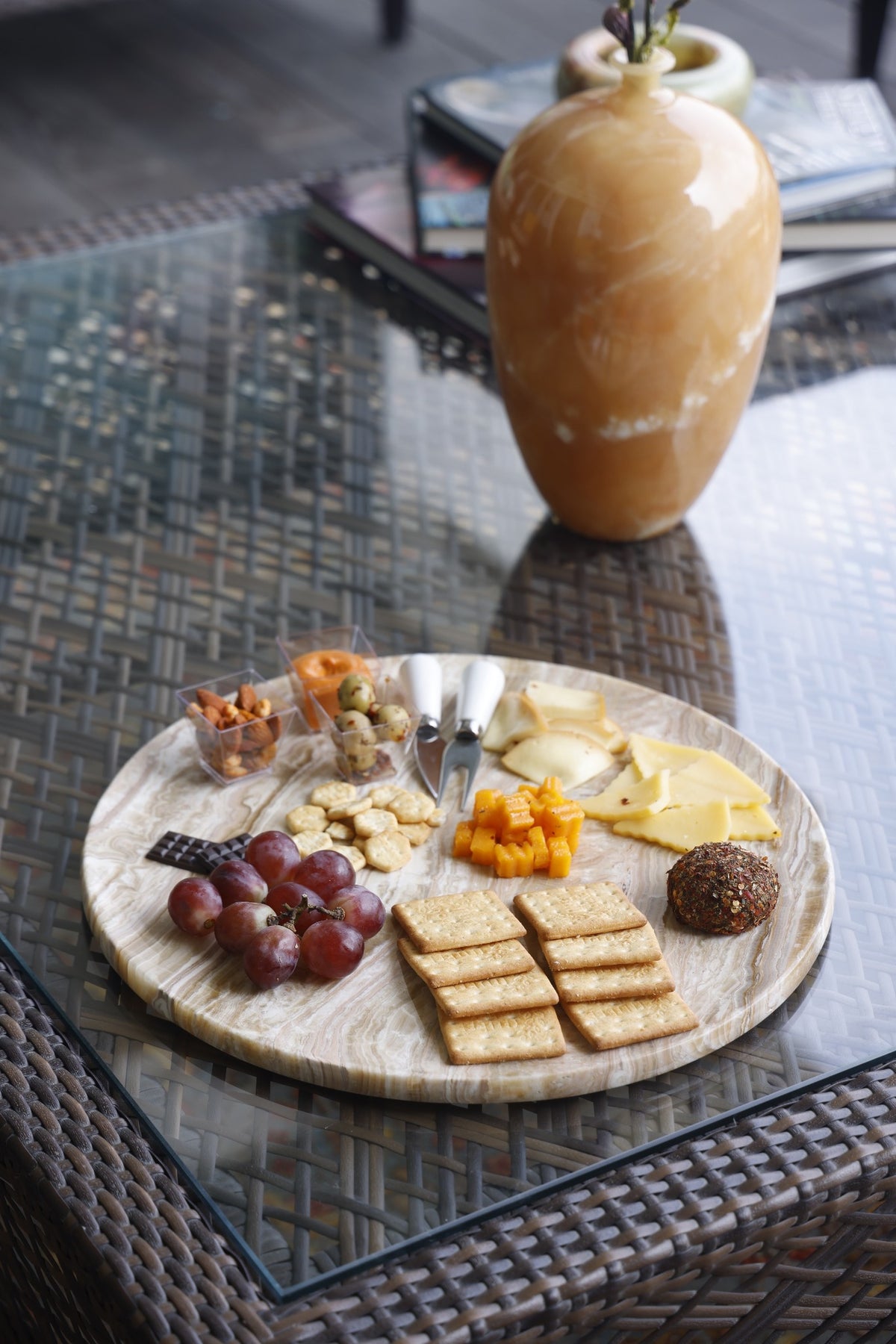 Onyx Swirl Cheeseboard