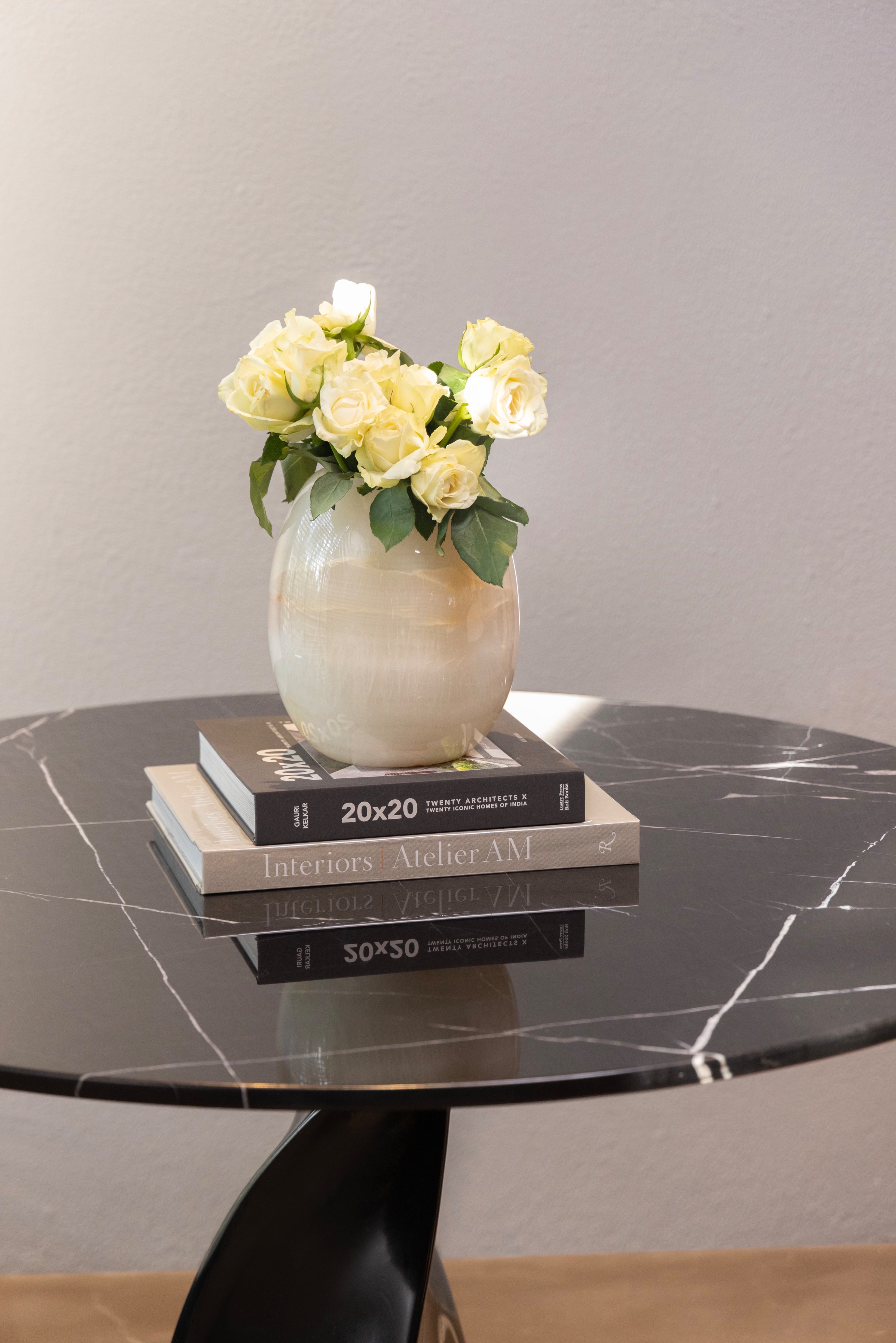 Noir Twist Table