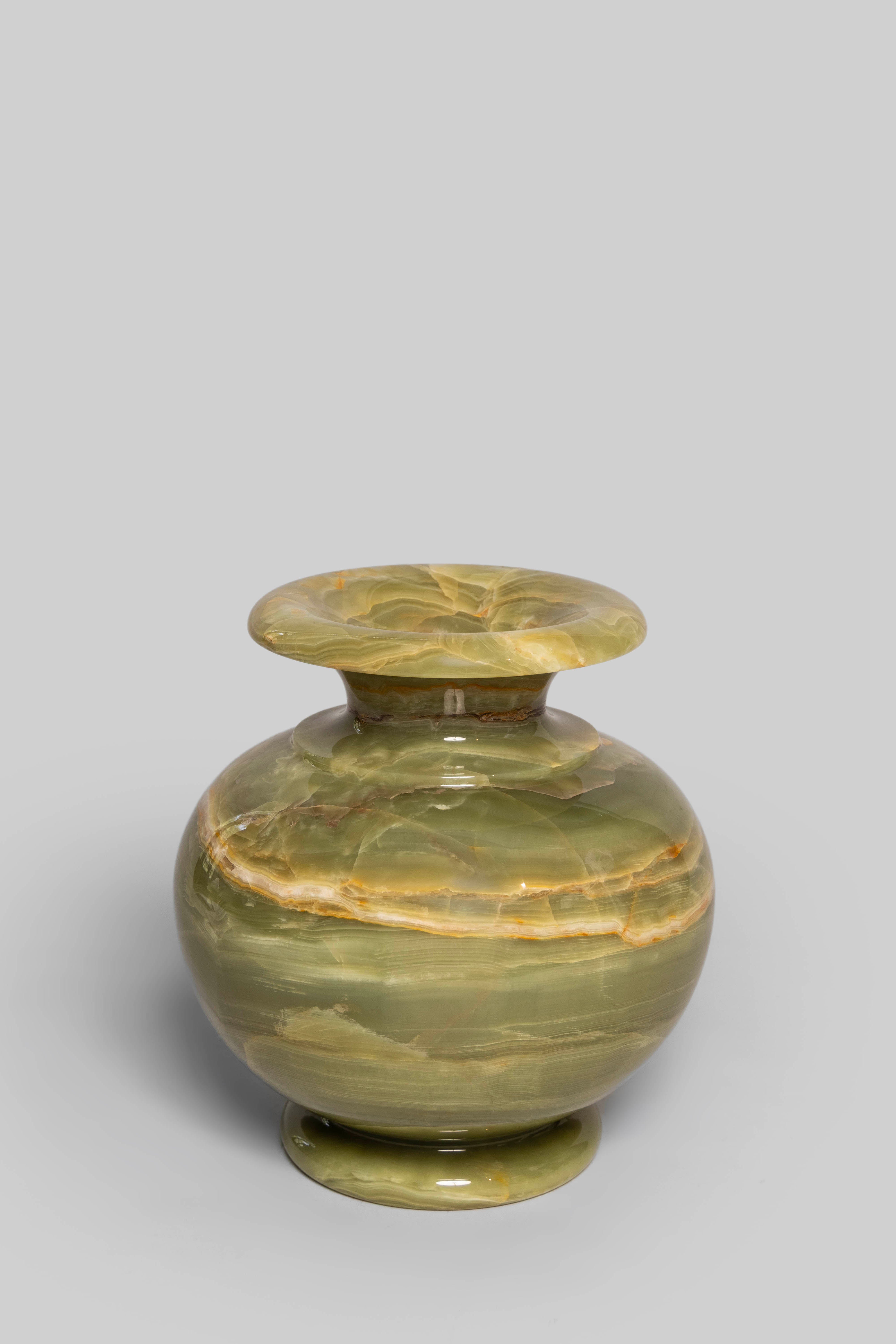 Verde Onyx Vase