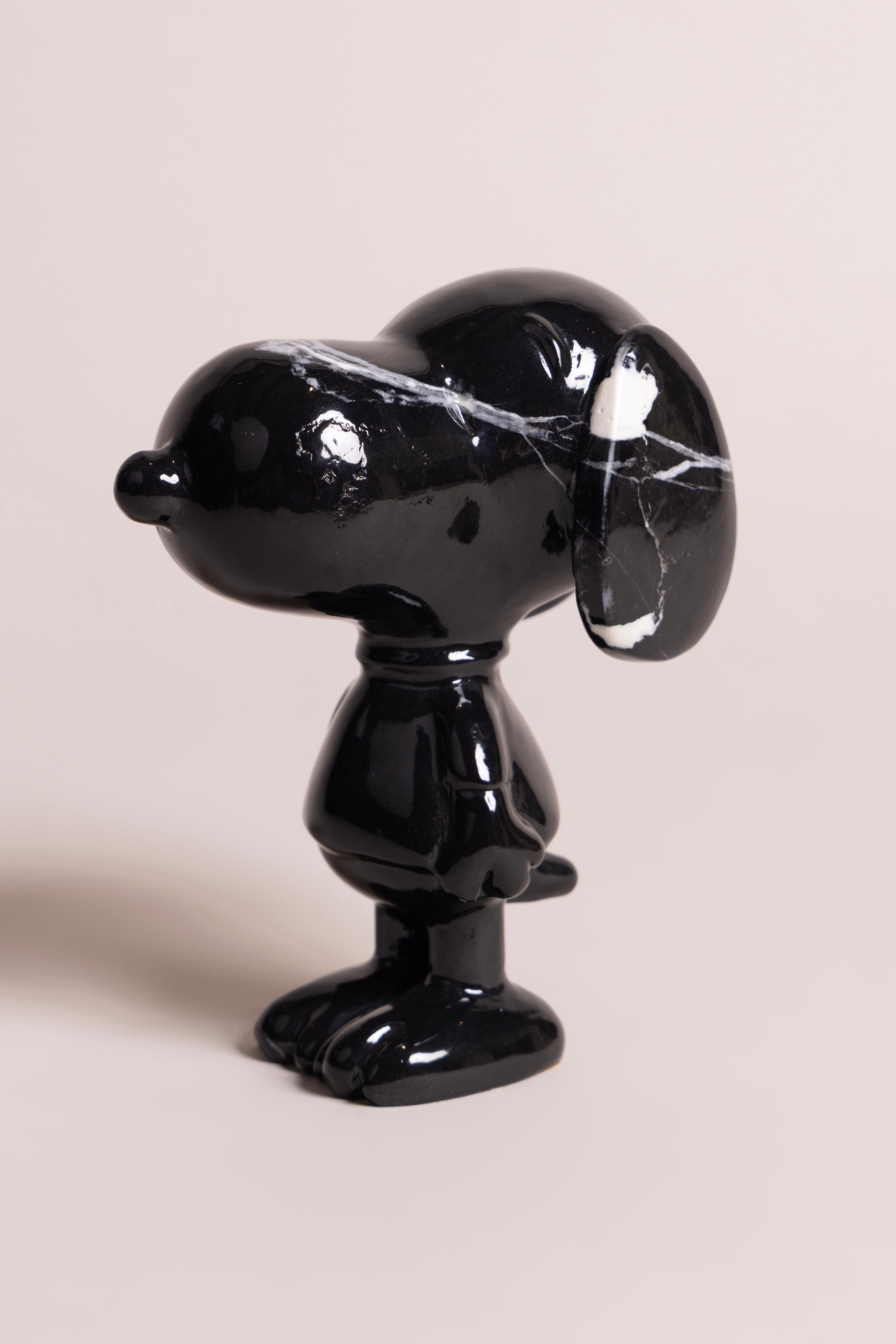 Loyal Muse Dog (Black)