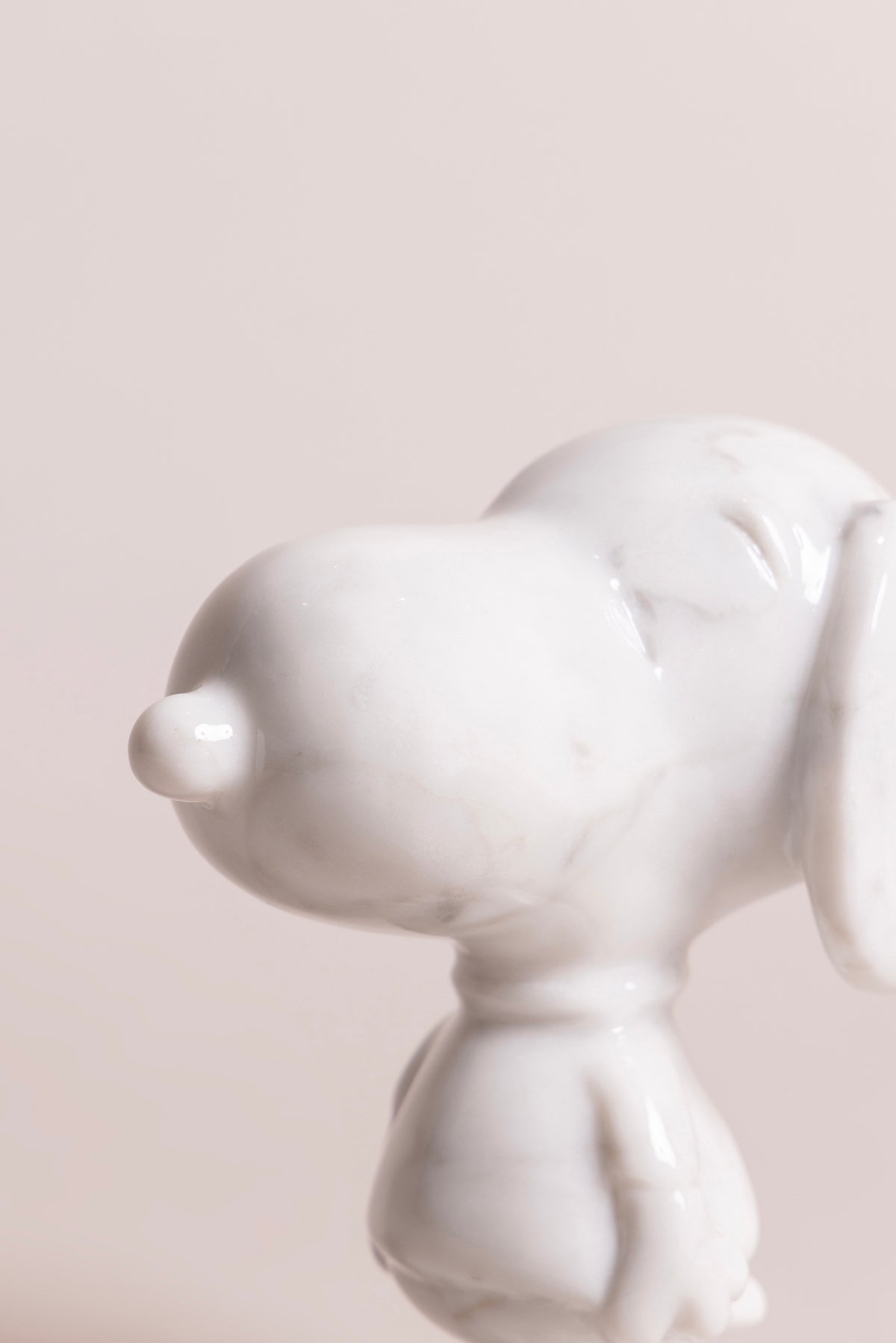 Loyal Muse Dog (White)