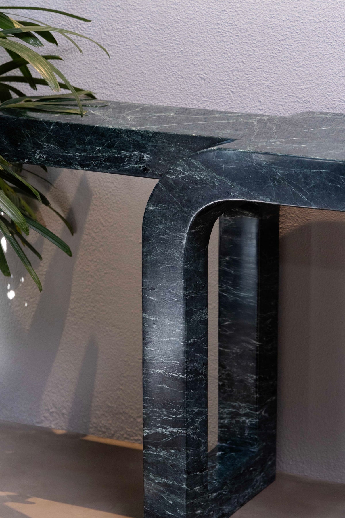 Verdura Console