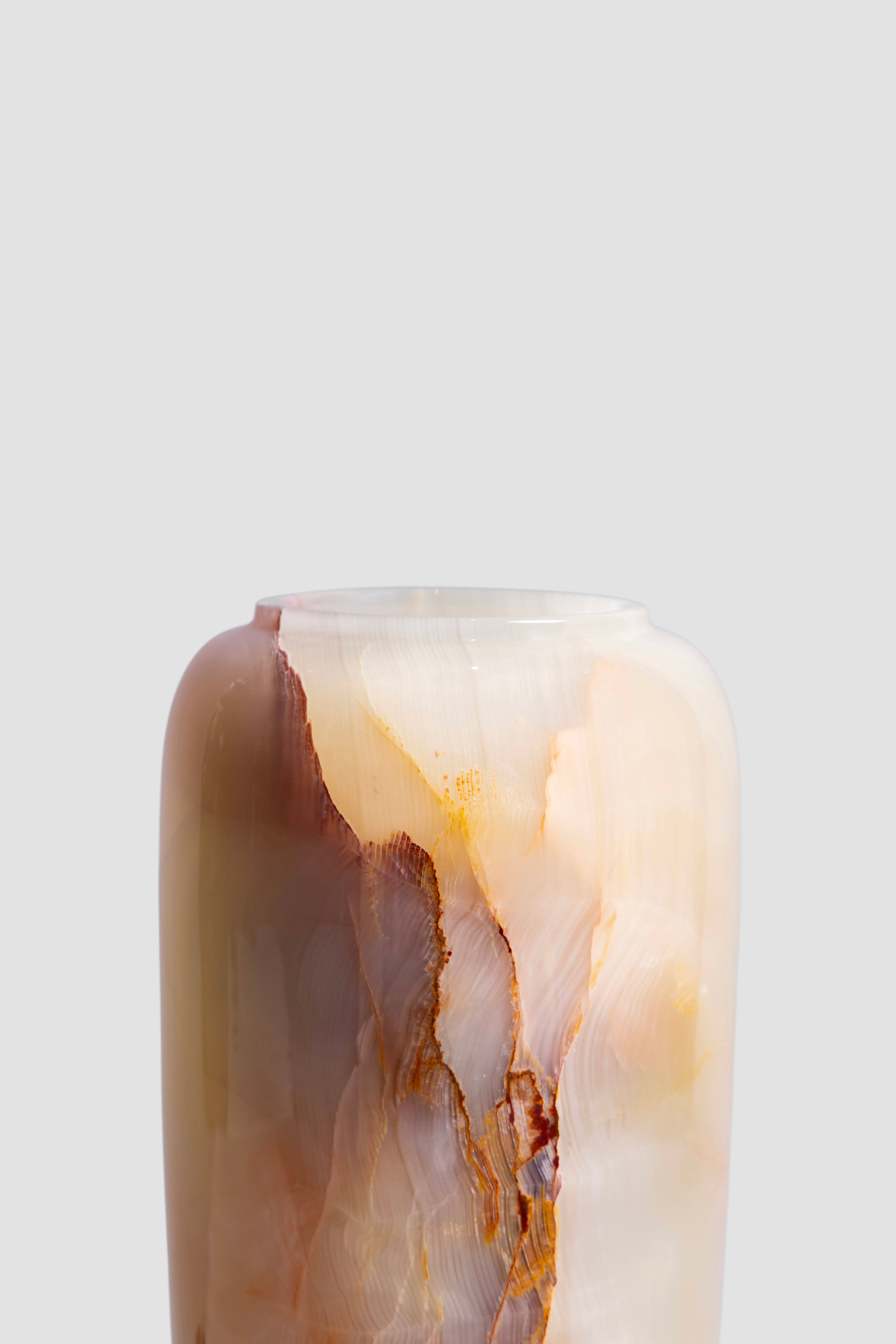 Flame Onyx Vase (M)