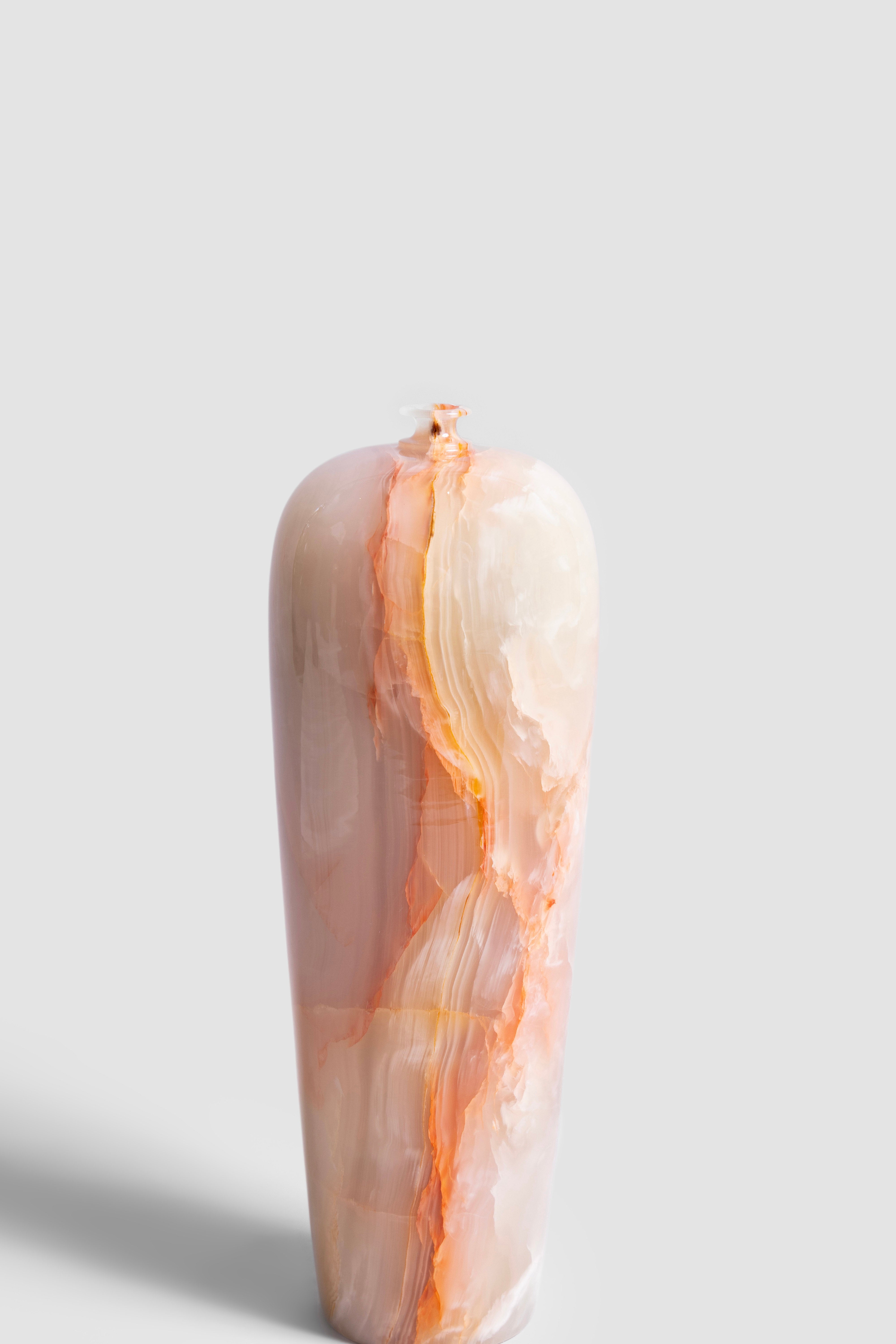 Peach Column Vase (S)