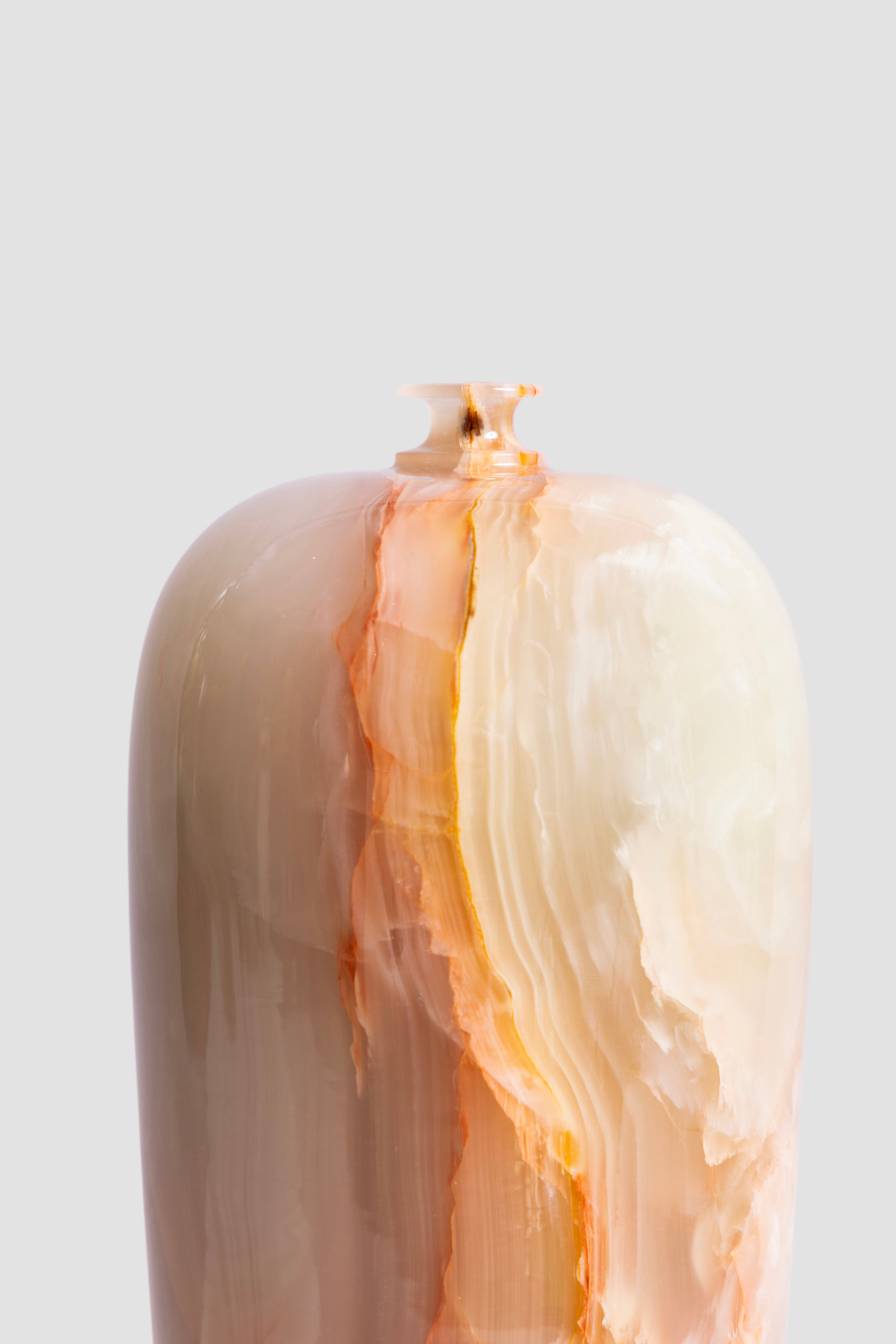 Peach Column Vase (S)