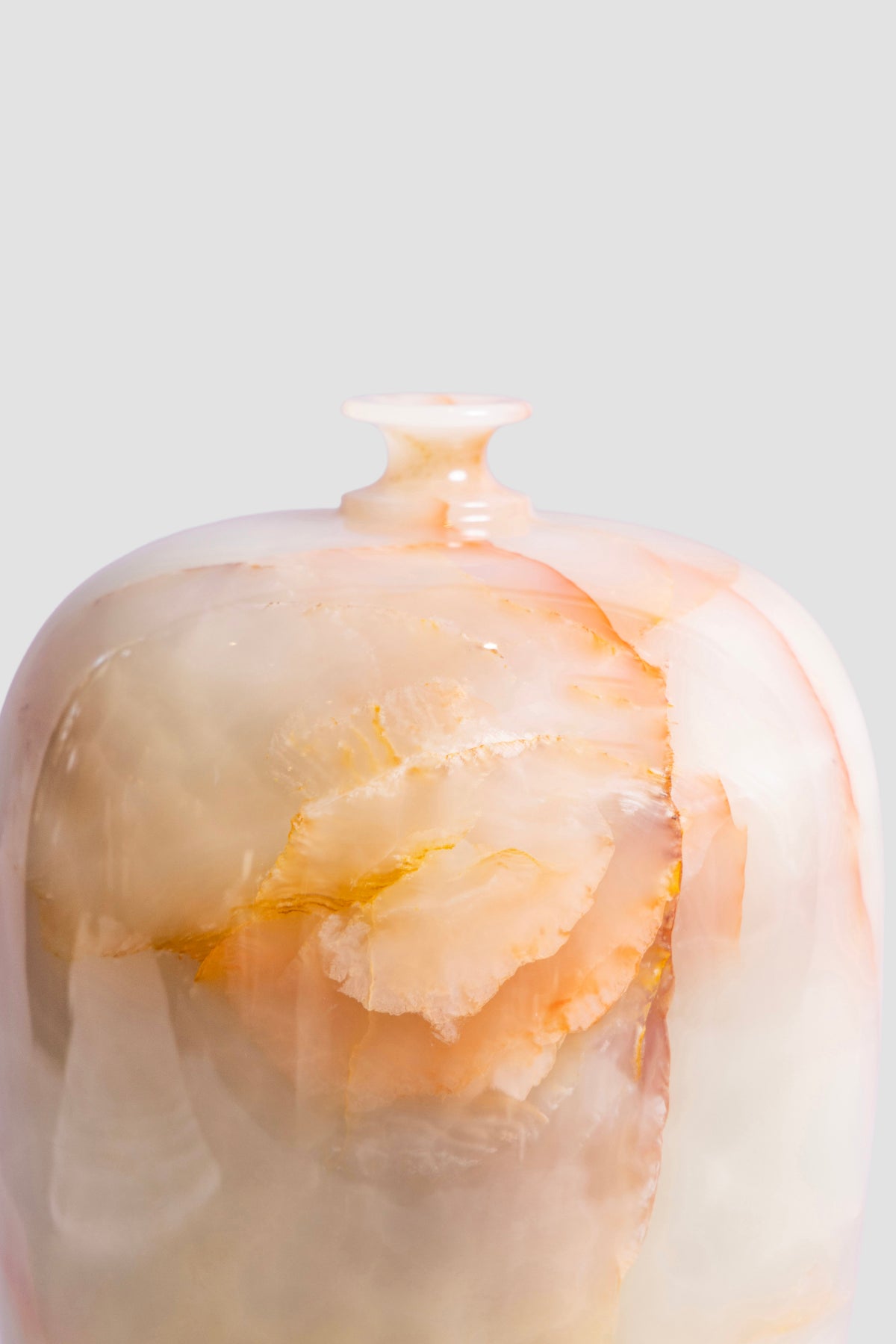 Sunlit Onyx Vase (S)