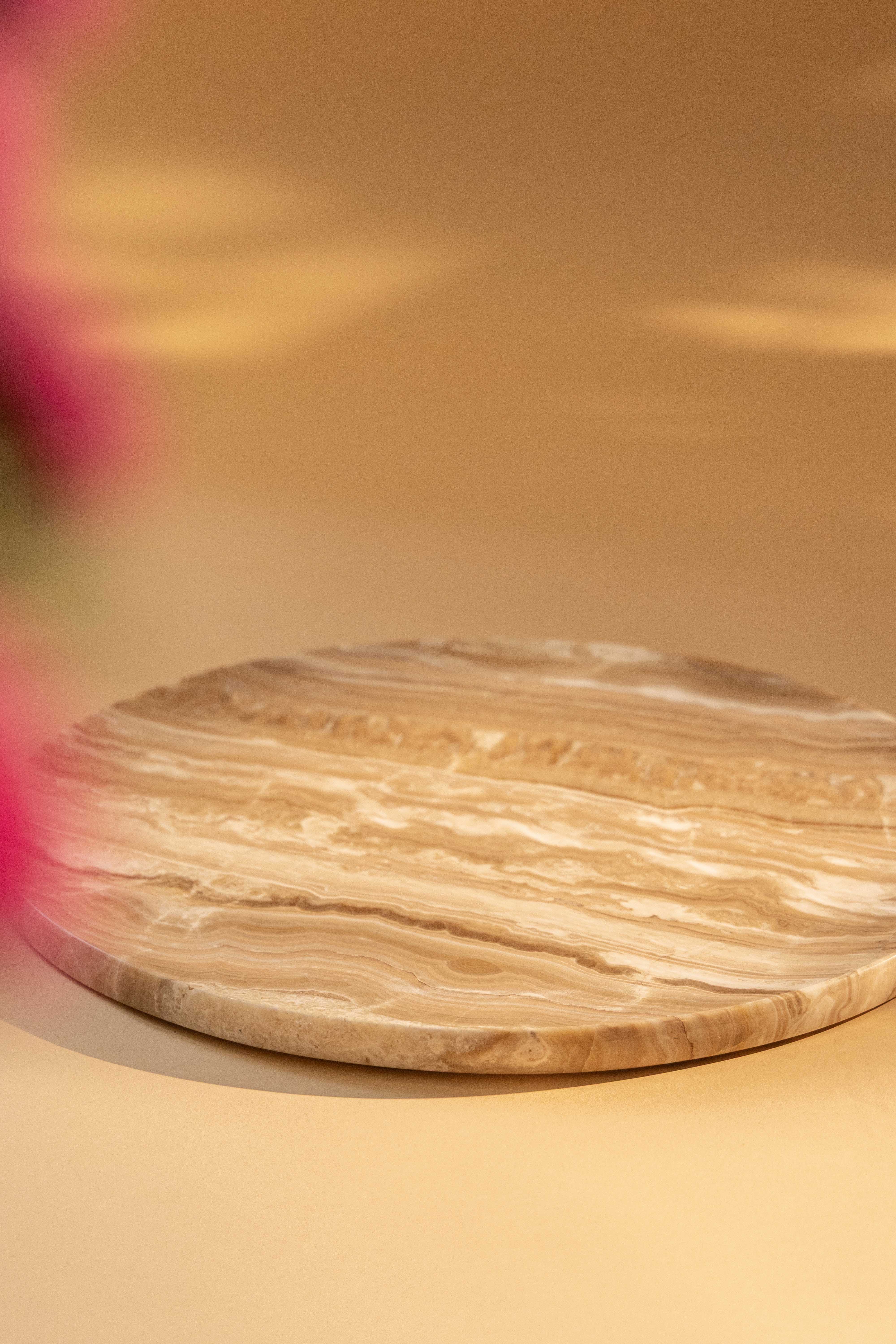 Onyx Swirl Cheeseboard